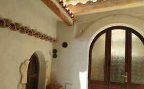 Casa dell'Artista singola indipendente